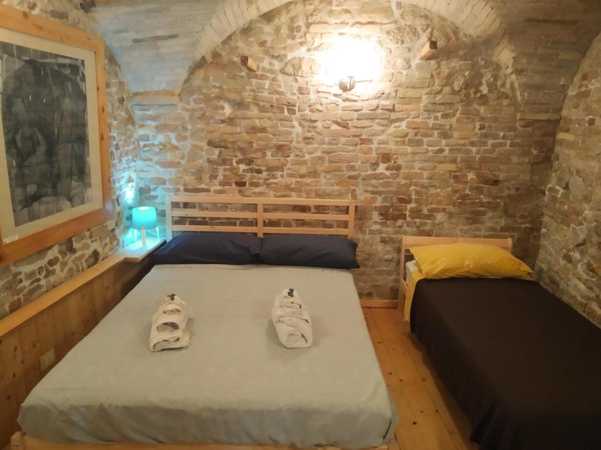 Bed & Breakfast La Finestra Sul Cortile 2*