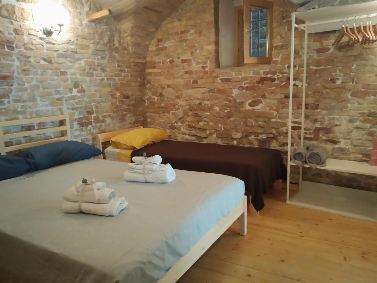 Bed & Breakfast La Finestra Sul Cortile 2*